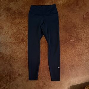 Women's Nike Black High-Rise Leggings size small good condition